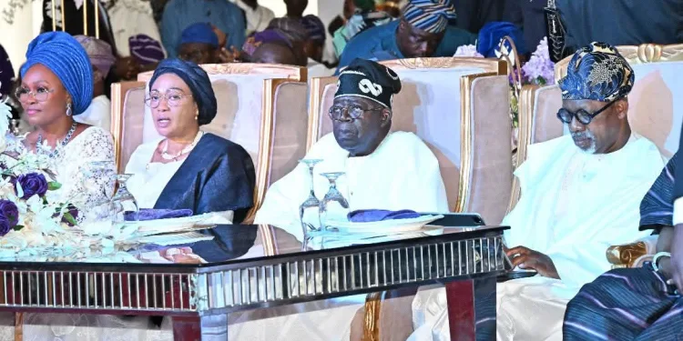 AT IJEBU ODE, TINUBU PAYS TRIBUTE TO AWUJALE, EXTOLLING HIS INTEGRITY