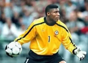 BREAKING: Nigerian Goalkeeping Legend,  Peter Rufai is Dead