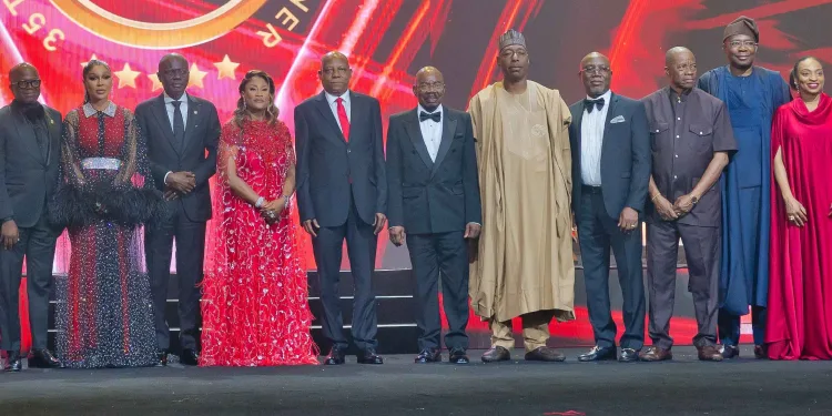 ZENITH BANK MARKS 35 YEARS ANNIVERSARY, CELEBRATES PIONEER CUSTOMERS AND LONG-SERVING STA